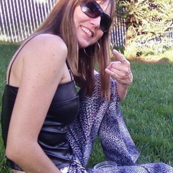 Meet your Posher, Patricia - Picture 3 of 16